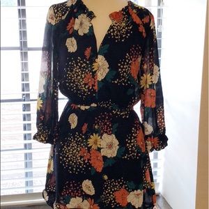 NWT Floral Ruffle-hem dress - XS